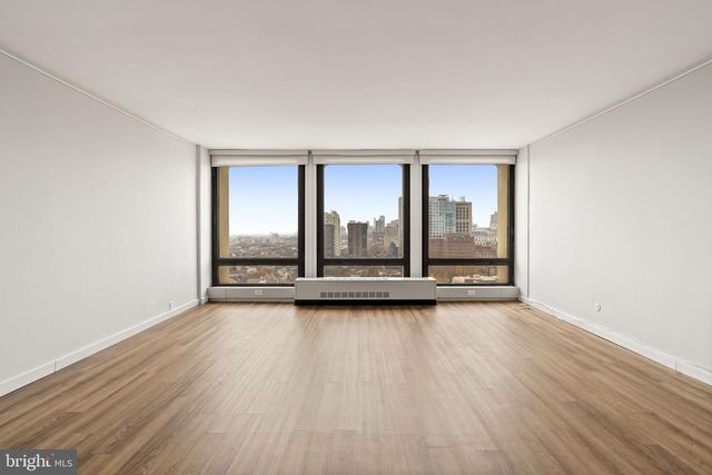 210 LOCUST ST #21E, Philadelphia, PA 19106