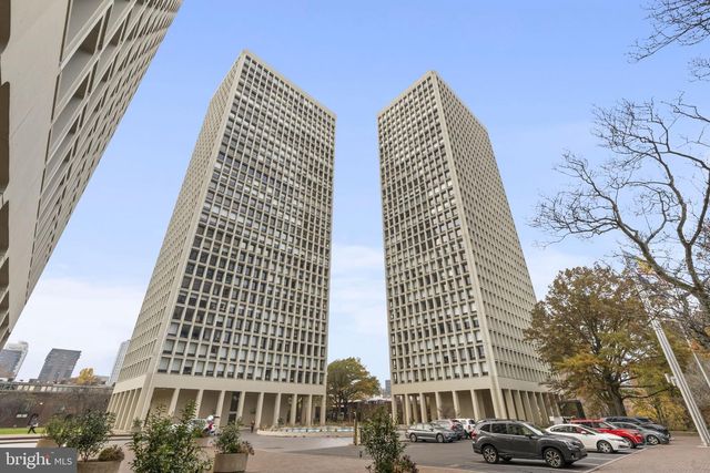 210 LOCUST ST #21E, Philadelphia, PA 19106