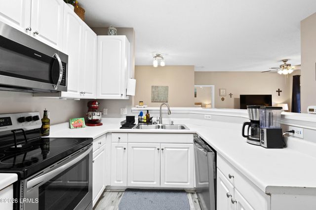 100 Kensington Blvd Apt 1202, Bluffton, SC 29910