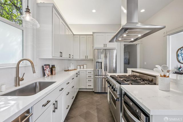 15 Eugenia Avenue, San Francisco, CA 94110