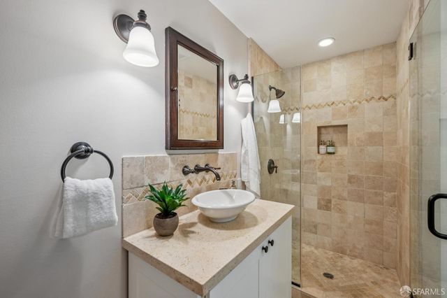 15 Eugenia Avenue, San Francisco, CA 94110