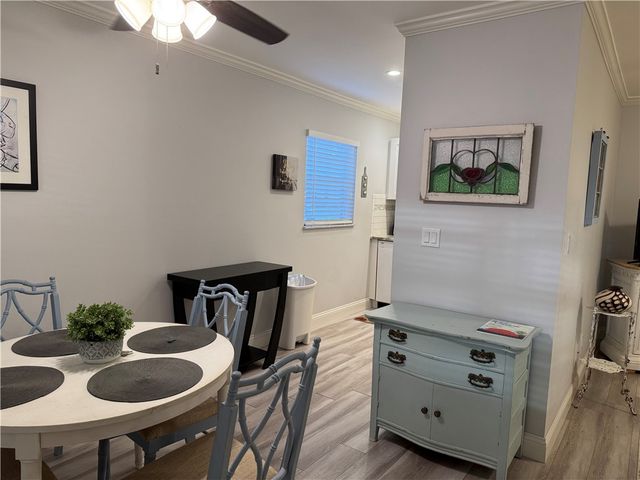 58 Woodland Drive 103, Vero Beach, FL 32962
