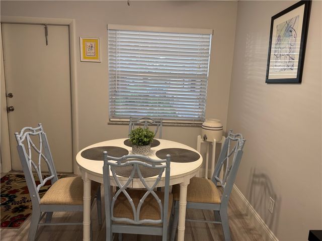 58 Woodland Drive 103, Vero Beach, FL 32962