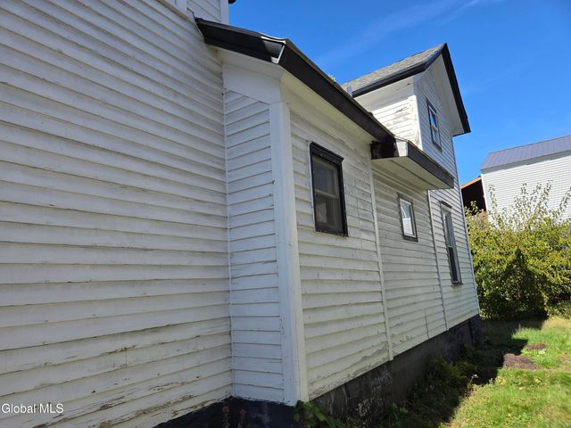 14 John Street, Glens Falls, NY 12801