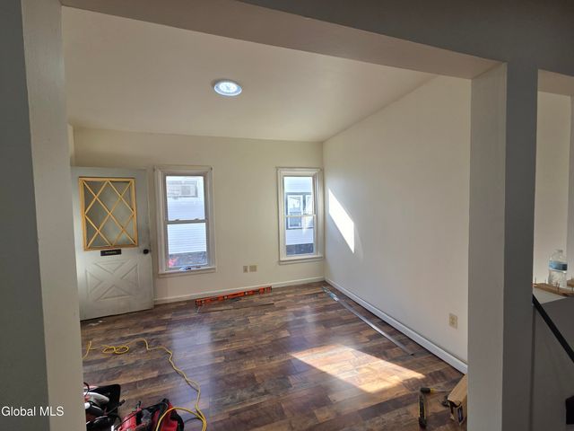 14 John Street, Glens Falls, NY 12801