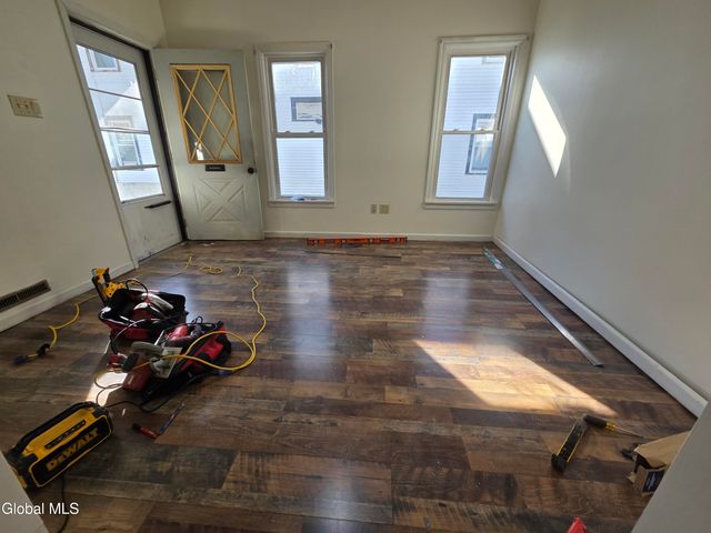 14 John Street, Glens Falls, NY 12801