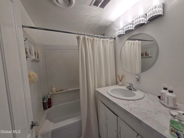 14 John Street, Glens Falls, NY 12801