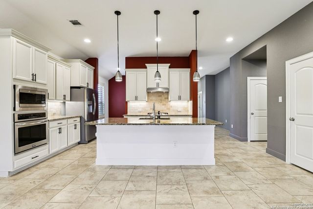 239 Bamberger, New Braunfels, TX 78132