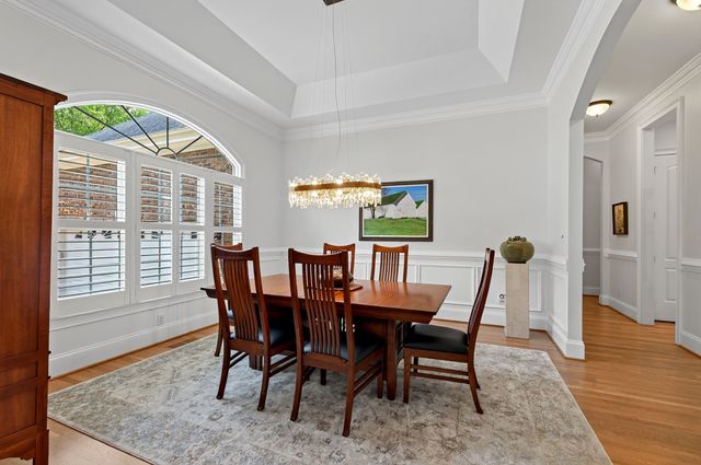 120 Swan Lake Court, Chapel Hill, NC 27517