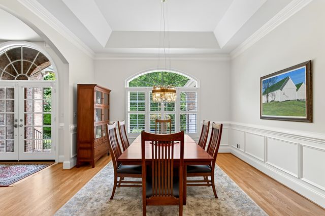 120 Swan Lake Court, Chapel Hill, NC 27517
