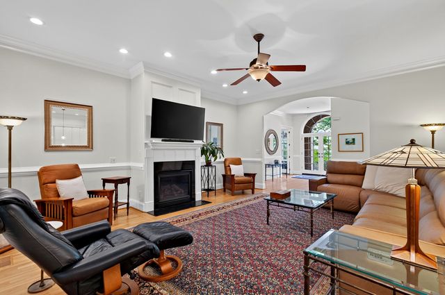 120 Swan Lake Court, Chapel Hill, NC 27517