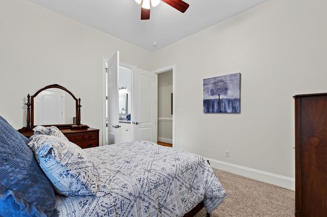120 Swan Lake Court, Chapel Hill, NC 27517