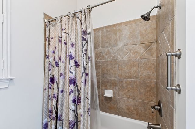 120 Swan Lake Court, Chapel Hill, NC 27517