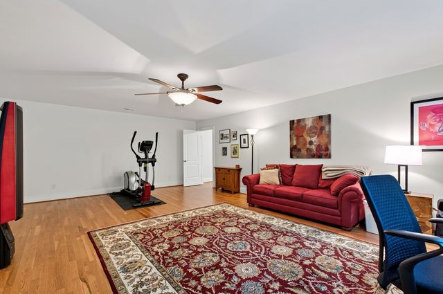 120 Swan Lake Court, Chapel Hill, NC 27517