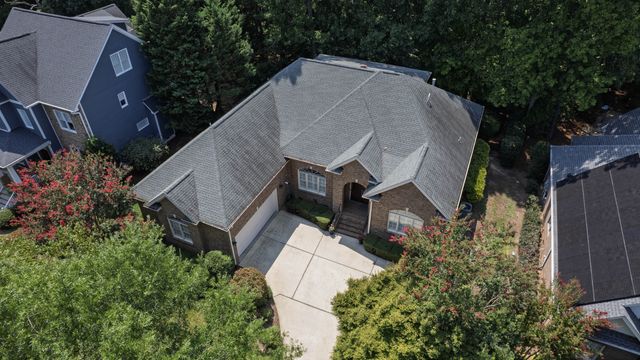 120 Swan Lake Court, Chapel Hill, NC 27517