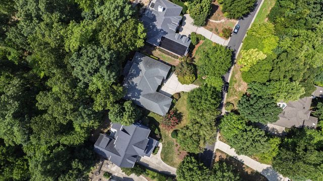 120 Swan Lake Court, Chapel Hill, NC 27517