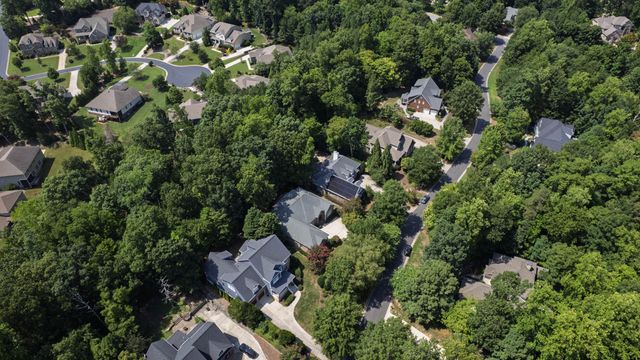 120 Swan Lake Court, Chapel Hill, NC 27517