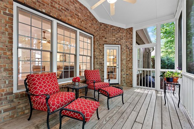 120 Swan Lake Court, Chapel Hill, NC 27517