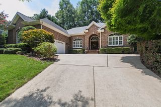 120 Swan Lake Court, Chapel Hill, NC 27517