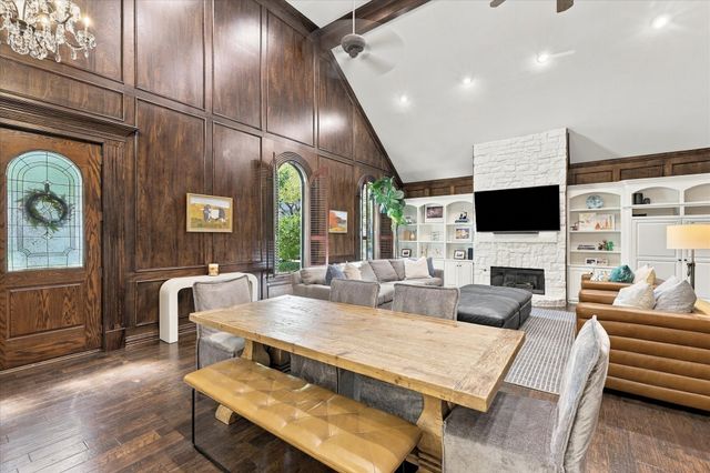 700 Glen Abbey Drive, Mansfield, TX 76063