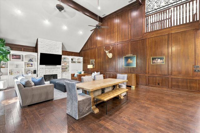 700 Glen Abbey Drive, Mansfield, TX 76063