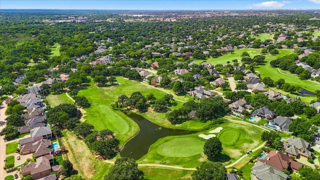 700 Glen Abbey Drive, Mansfield, TX 76063