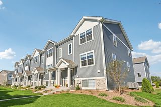 1399 Oakfield Lane, Pingree Grove, IL 60140