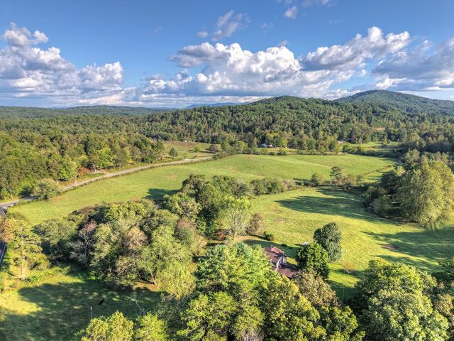3967 Hwy 2, Epworth, GA 30541