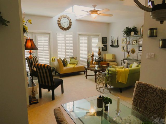 122 Bay Bridge Dr K, Gulf Breeze, FL 32561