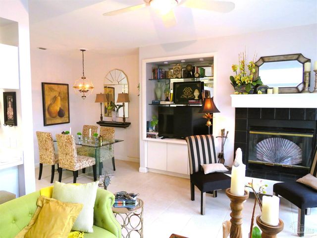 122 Bay Bridge Dr K, Gulf Breeze, FL 32561