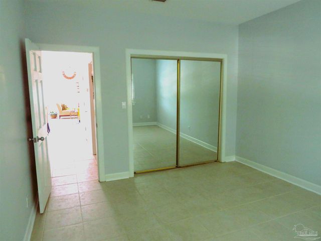 122 Bay Bridge Dr K, Gulf Breeze, FL 32561