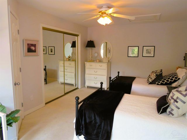 122 Bay Bridge Dr K, Gulf Breeze, FL 32561