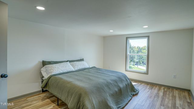 1106 Cherry Street, Kingsport, TN 37660