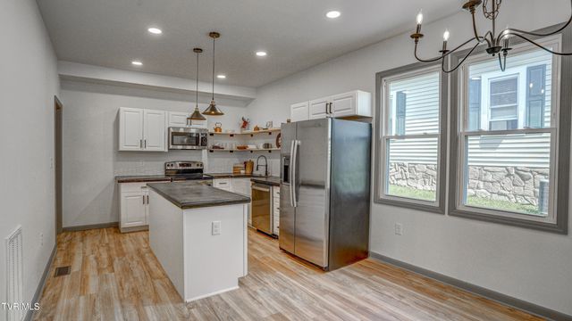 1106 Cherry Street, Kingsport, TN 37660