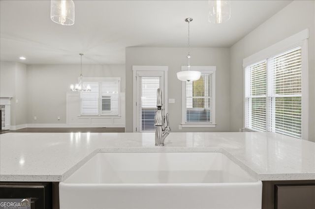 5139 Arnold Street, Covington, GA 30014