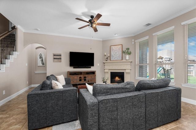 13302 Cameron Reach Drive, Tomball, TX 77377