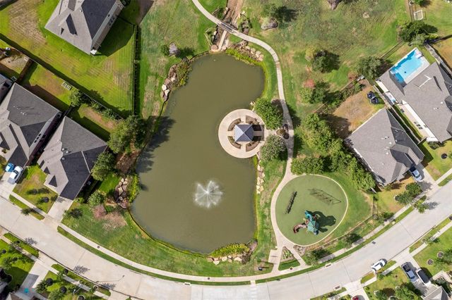 13302 Cameron Reach Drive, Tomball, TX 77377