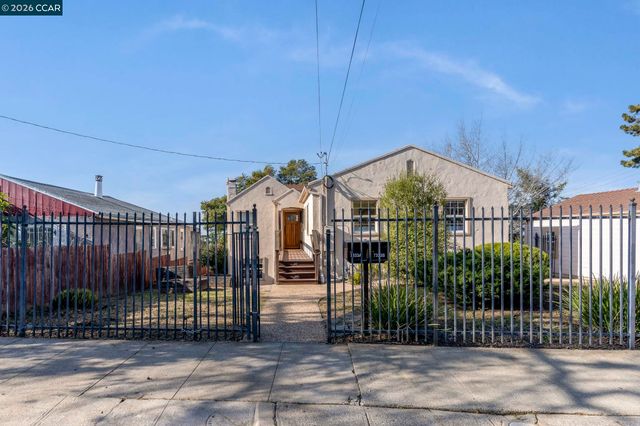 7333 Sunkist Dr, Oakland, CA 94605