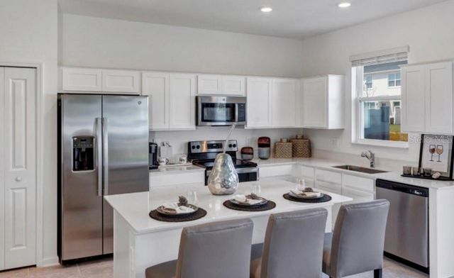 8980 SWING LANE, Davenport, FL 33896