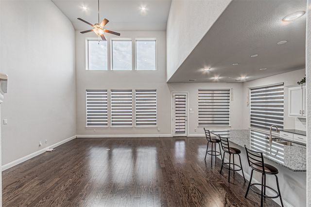 566 Westwood Way Drive, Haslet, TX 76052