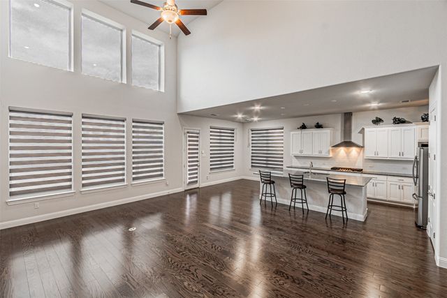 566 Westwood Way Drive, Haslet, TX 76052