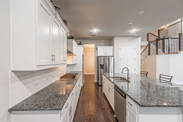 566 Westwood Way Drive, Haslet, TX 76052