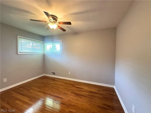 244 Starlight Drive, Seven Hills, OH 44131