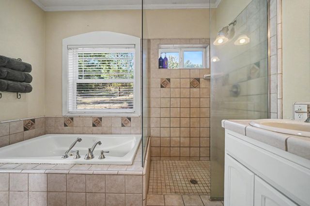 16671 Fiddletown Rd, Fiddletown, CA 95629