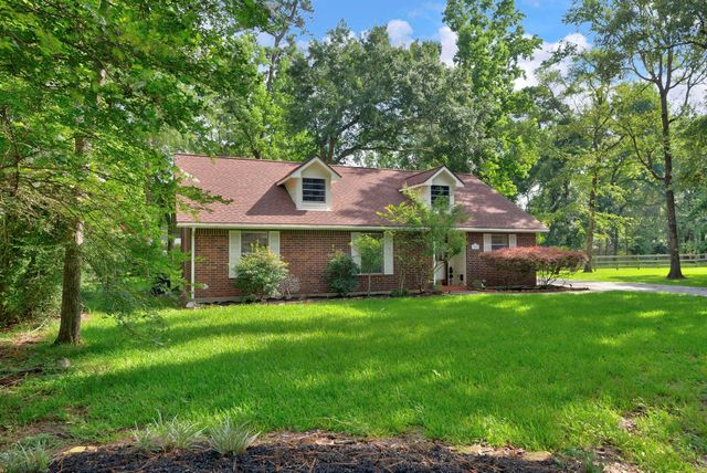 7506 Ramblewood Drive, Magnolia, TX 77354