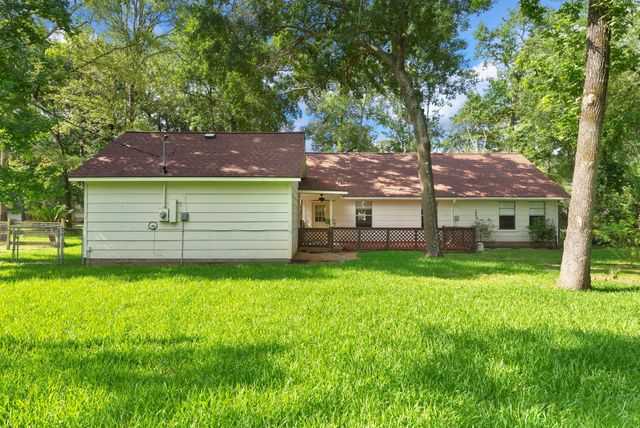 7506 Ramblewood Drive, Magnolia, TX 77354