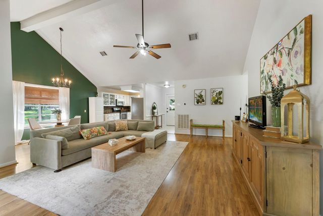 7506 Ramblewood Drive, Magnolia, TX 77354
