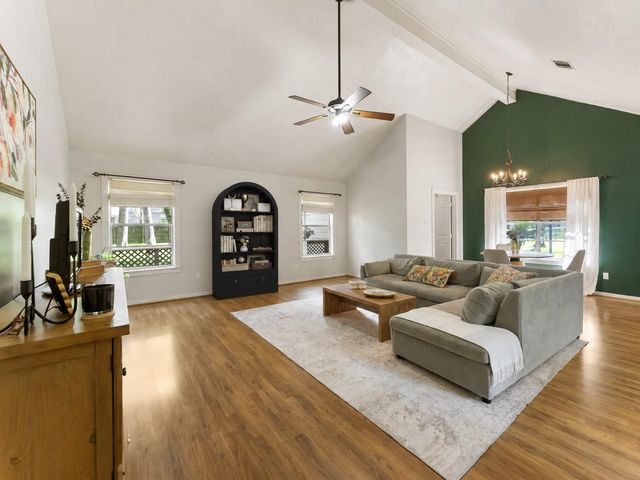 7506 Ramblewood Drive, Magnolia, TX 77354