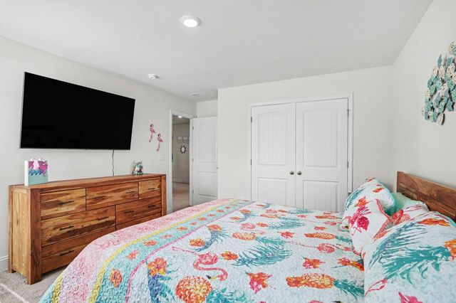 502 McAlister Dr., Little River, SC 29566