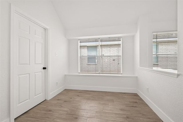 3143 Oakwood Run Drive, Sugar Land, TX 77498